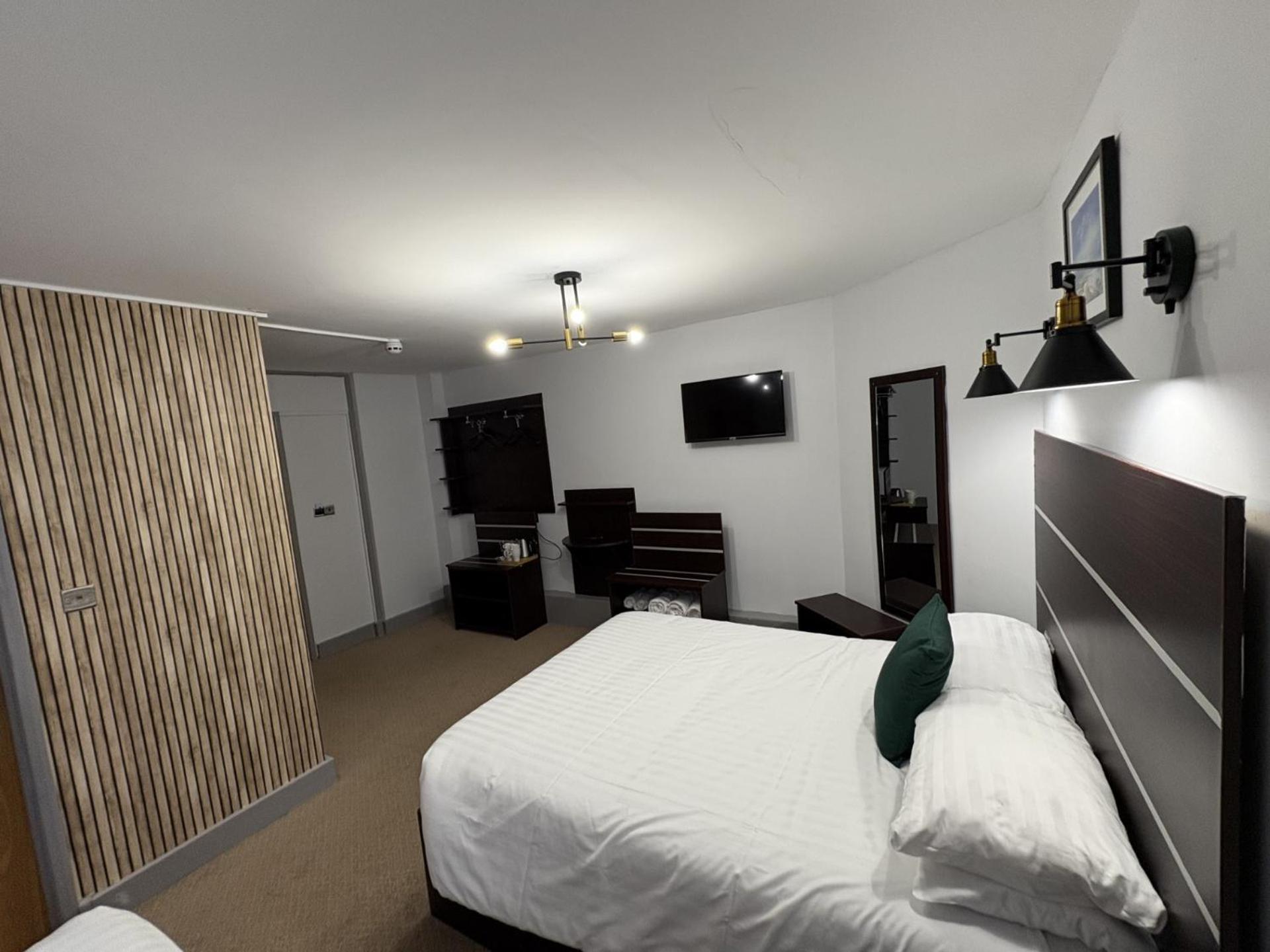 Best Western Ebbw Vale Eksteriør billede