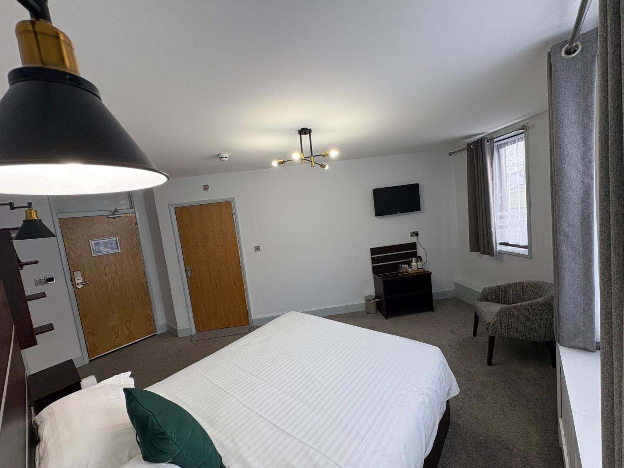 Best Western Ebbw Vale Eksteriør billede